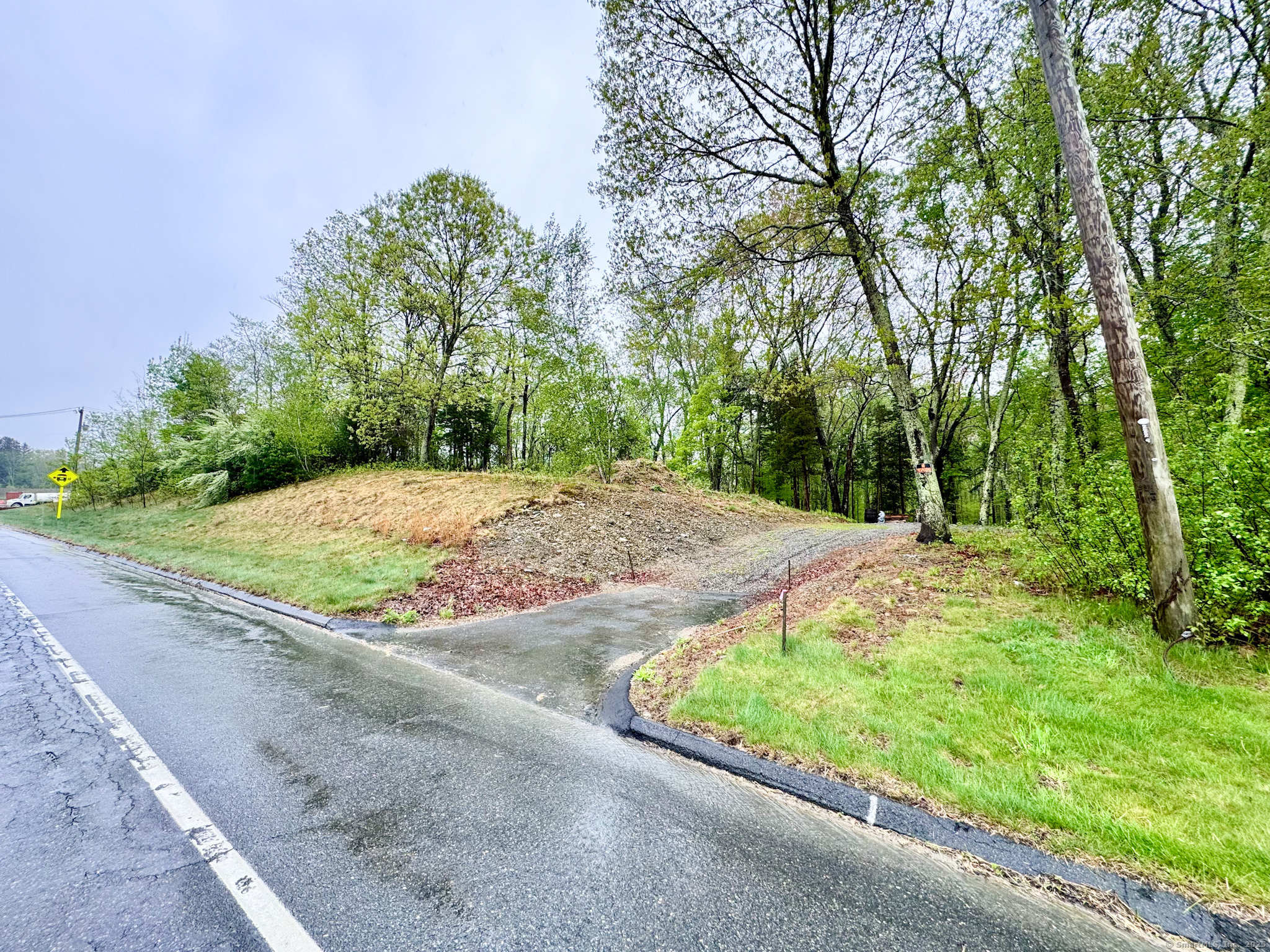Plainfield Pike, Plainfield, Connecticut image 1