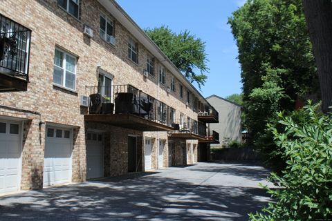 Tiny photo for 39 Woodway Road #APT C7, Stamford, CT 06907 (MLS # 24143481)