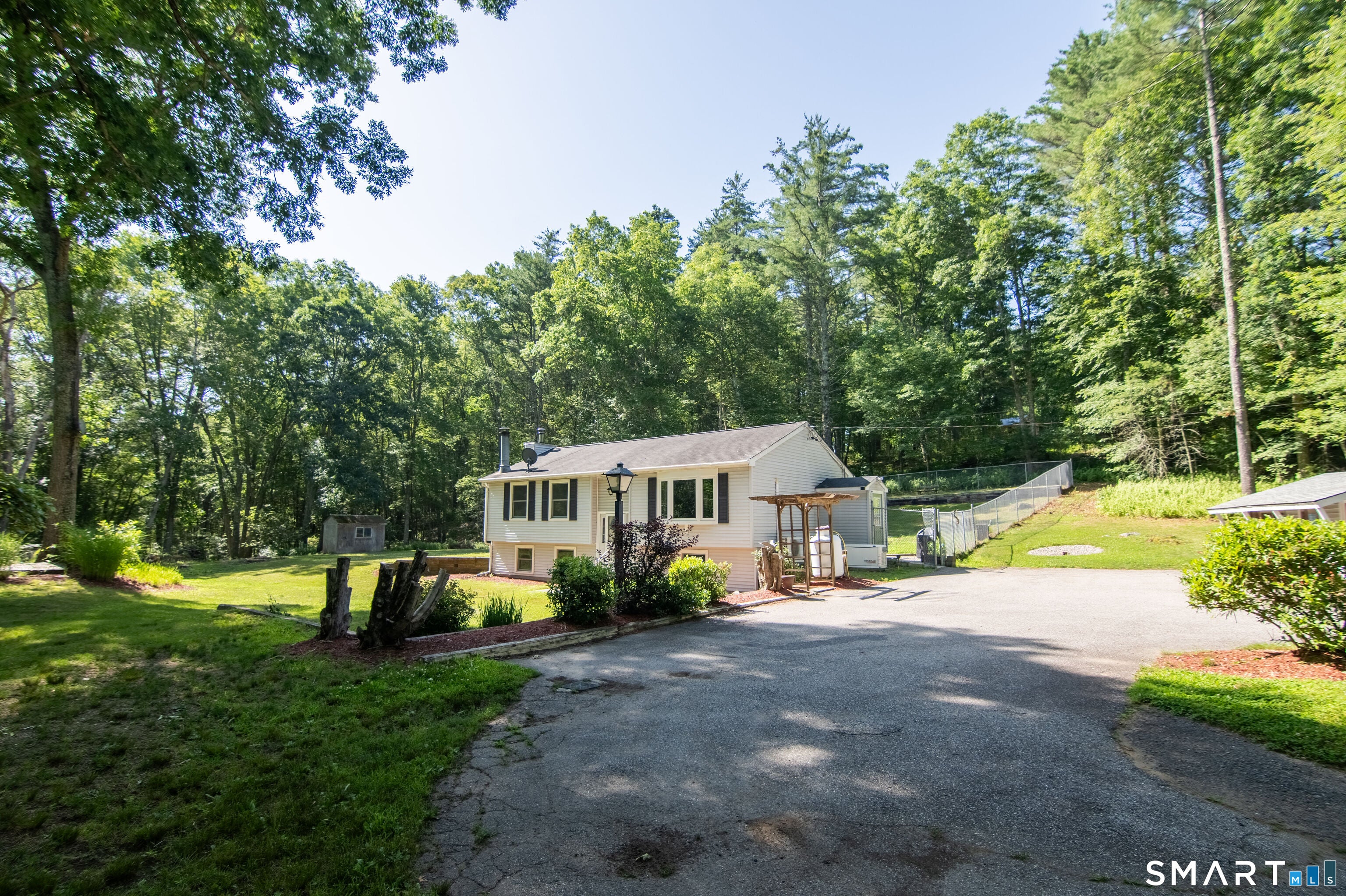 109 Munyan Road