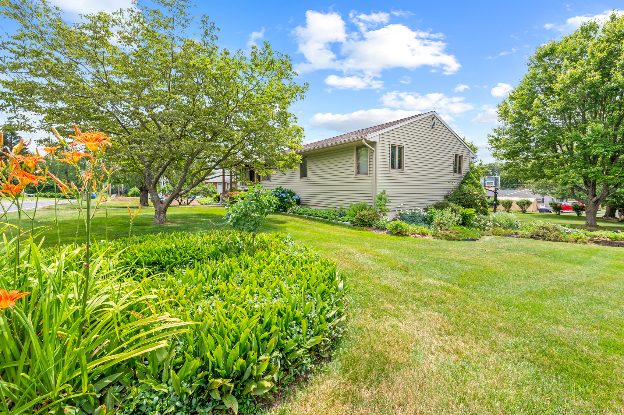223 Beach Road
