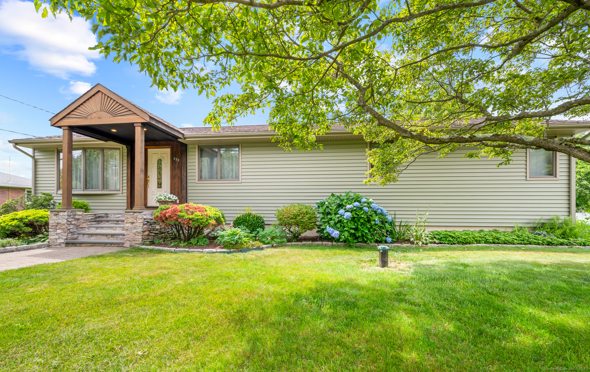223 Beach Road