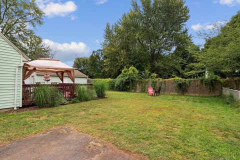 A home in East Hartford