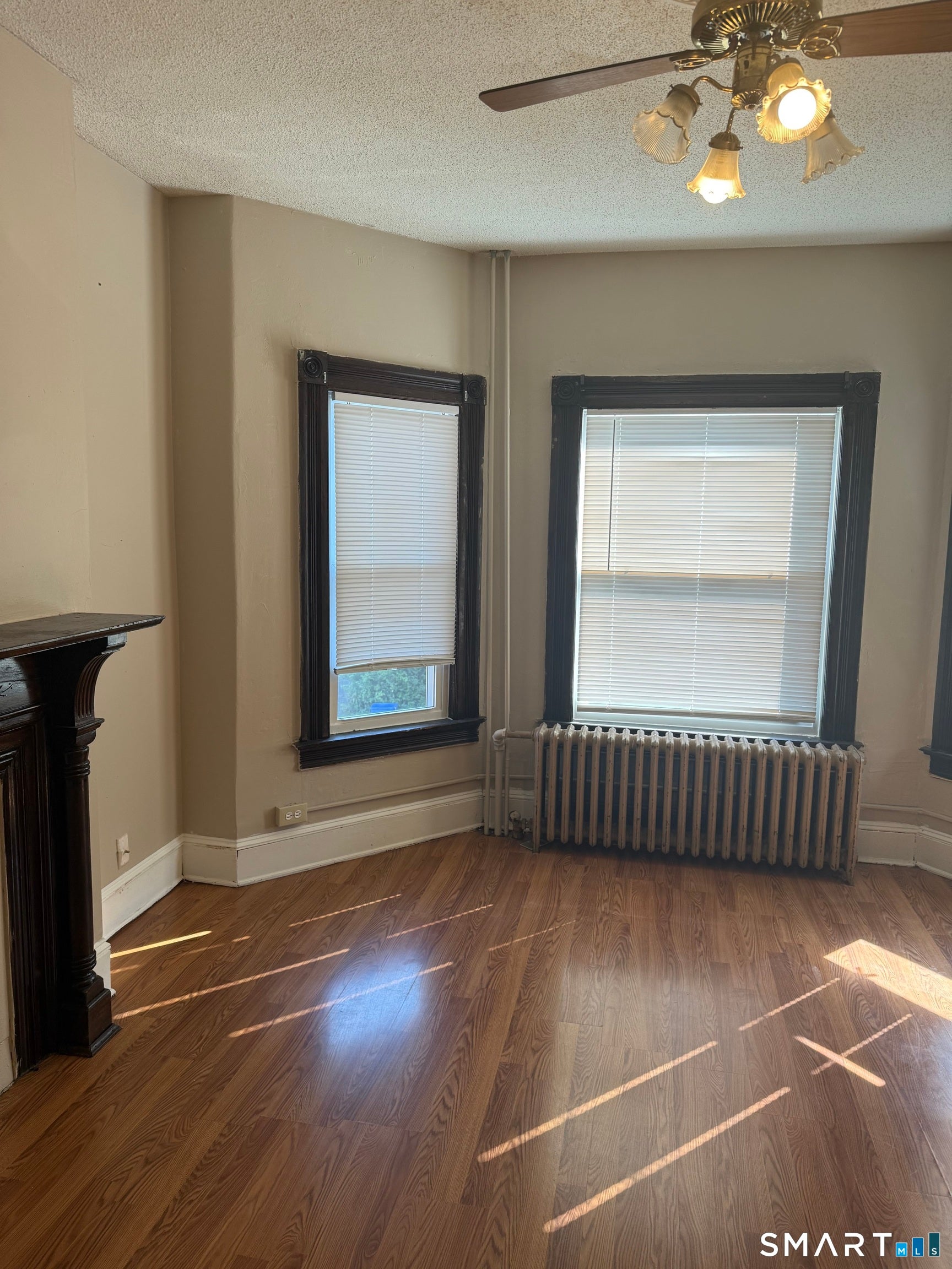 107 Hungerford Street 2nd Floor