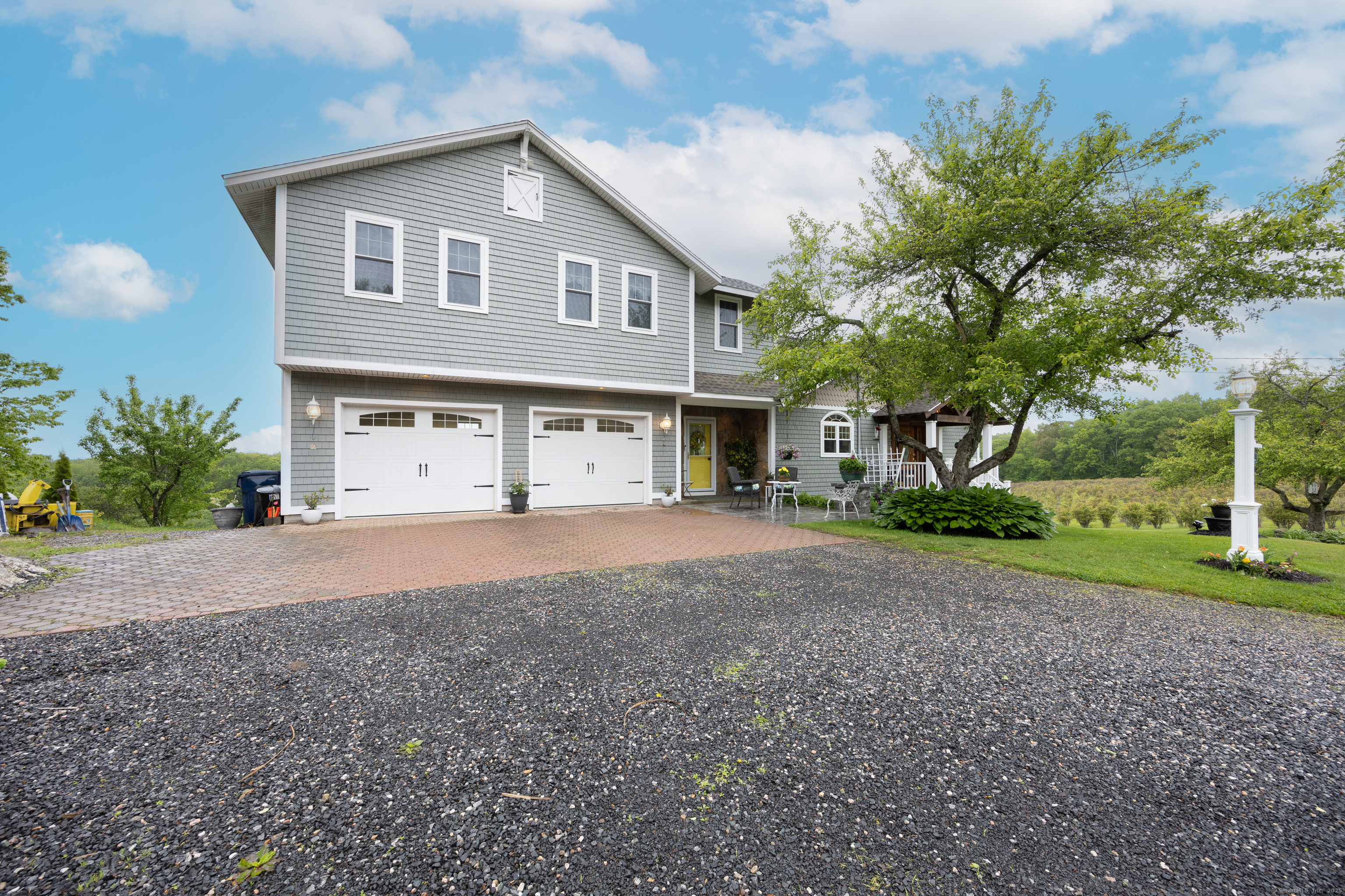 23 Schroback Road
