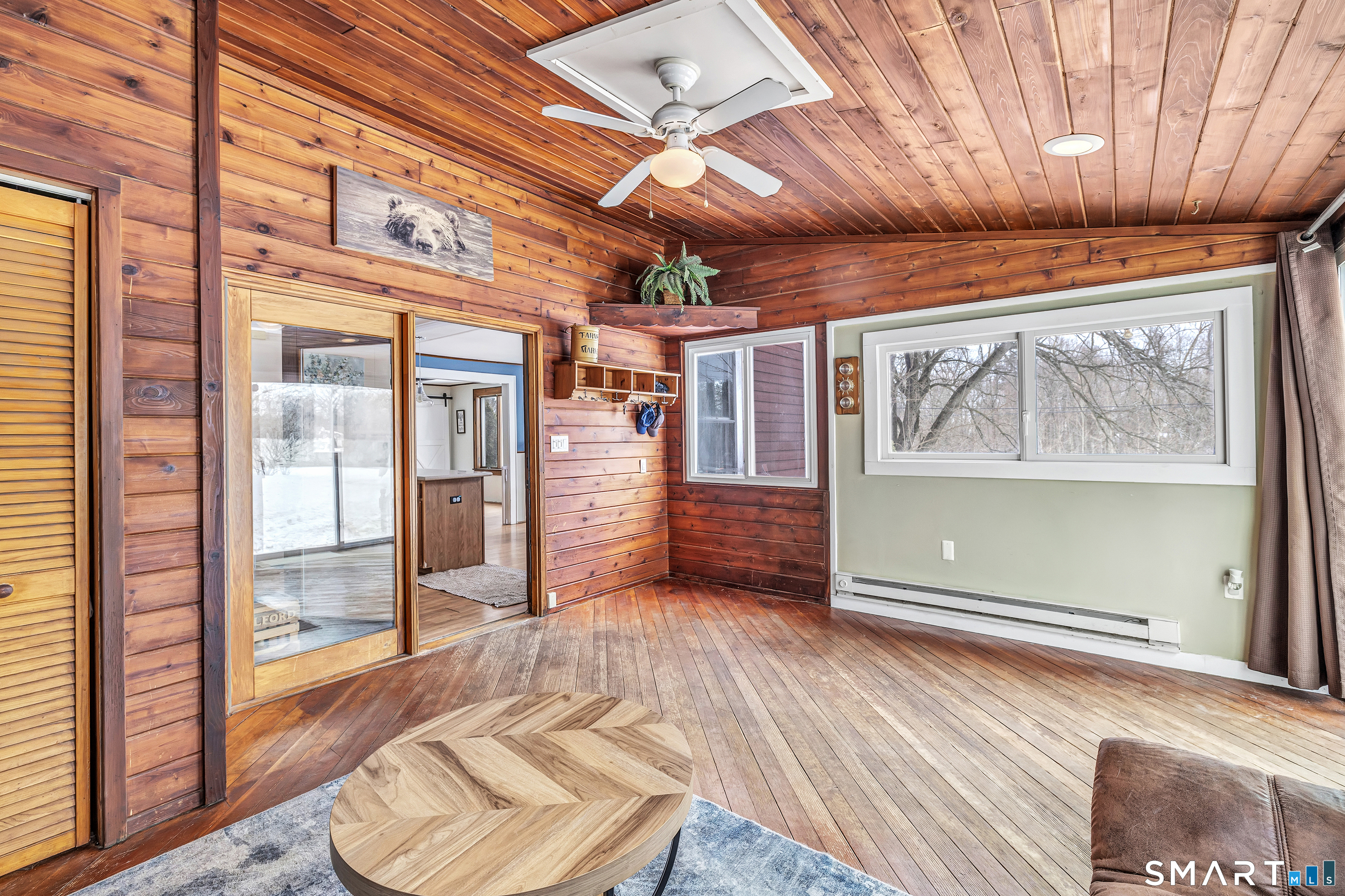 699 Daniels Farm Road