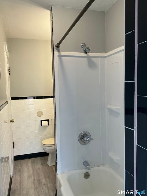 Tiny photo for 160 S Main Street #2nd Fl R, Middletown, CT 06457 (MLS # 24154039)