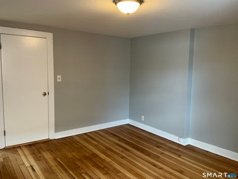 Tiny photo for 160 S Main Street #2nd Fl R, Middletown, CT 06457 (MLS # 24154039)