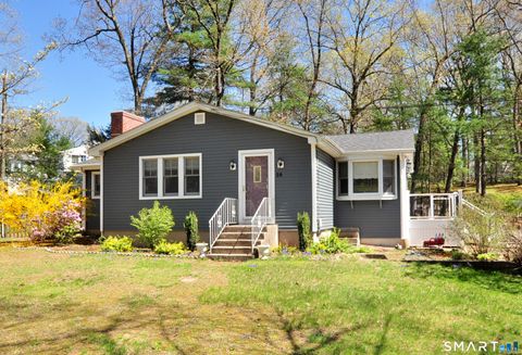 Photo of 24 River Road, Farmington, CT 06085 (MLS # 24164490)