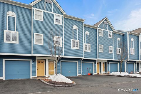 Tiny photo for 50 Pierce Street #APT 24, Plainville, CT 06062 (MLS # 24158323)