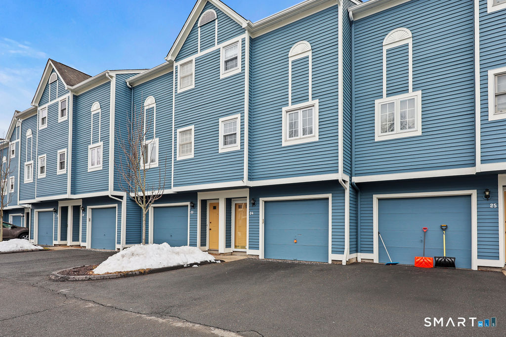 50 Pierce Street APT 24