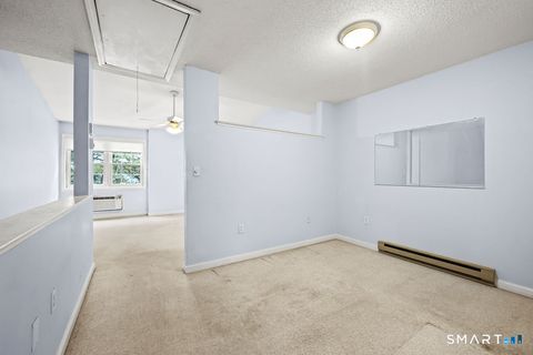 Tiny photo for 50 Pierce Street #APT 24, Plainville, CT 06062 (MLS # 24158323)