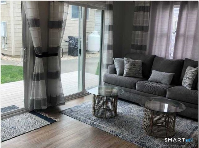 22 Pond Road 7B