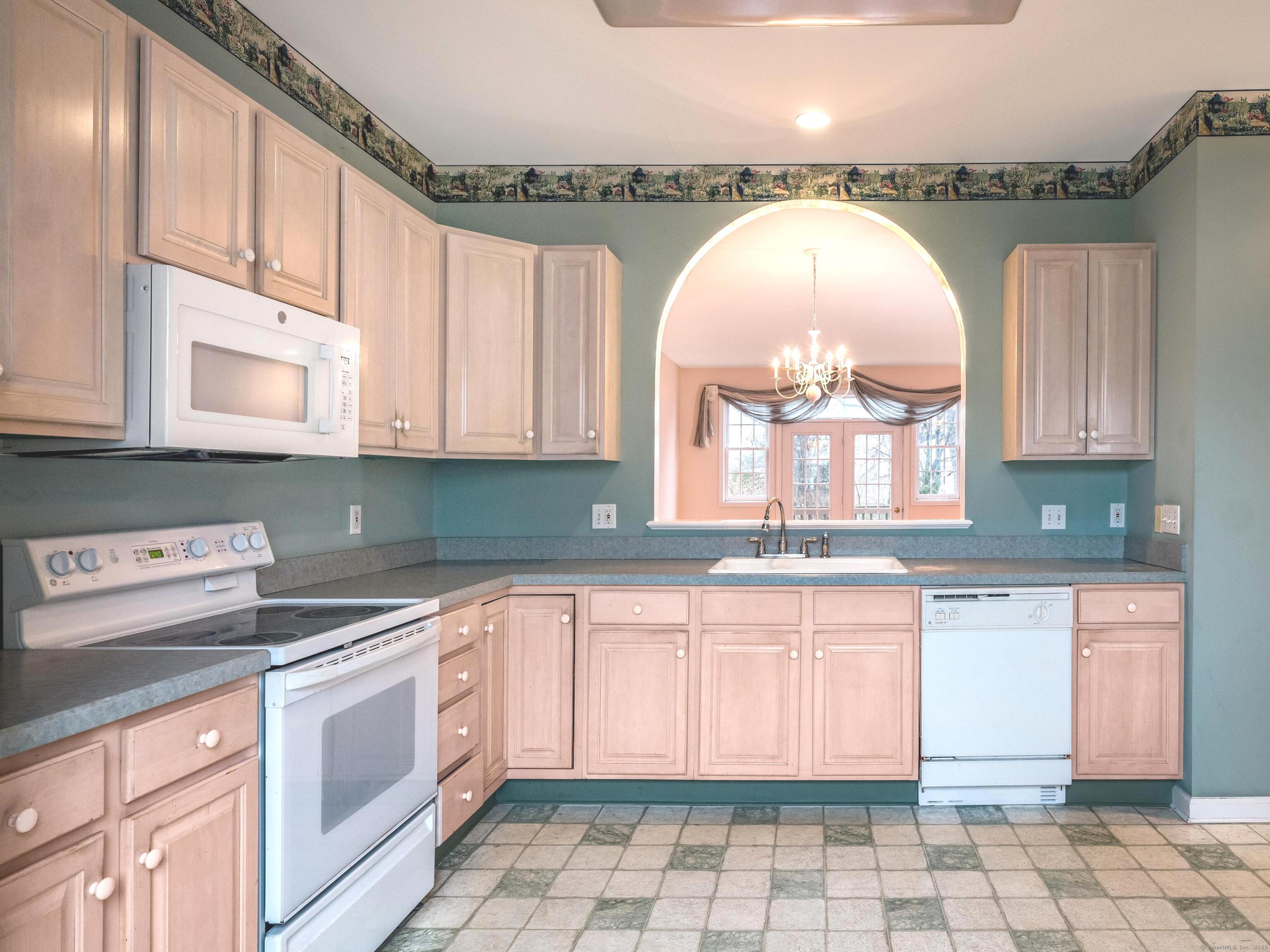 11 Saint Andrews Circle #2, Wallingford, Connecticut image 5