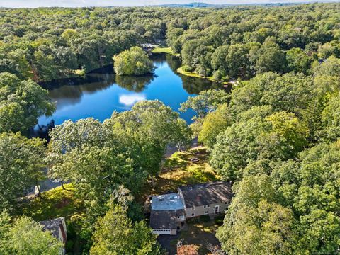 2070 Little Meadow Road Guilford CT 06437