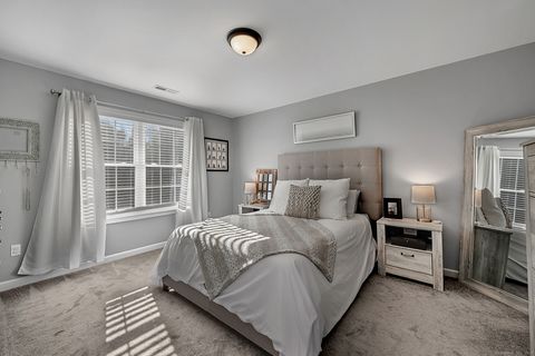 Tiny photo for 29 Covey Road #APT 19, Burlington, CT 06013 (MLS # 24143981)