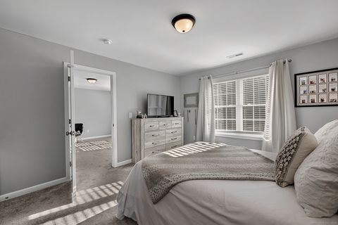 Tiny photo for 29 Covey Road #APT 19, Burlington, CT 06013 (MLS # 24143981)