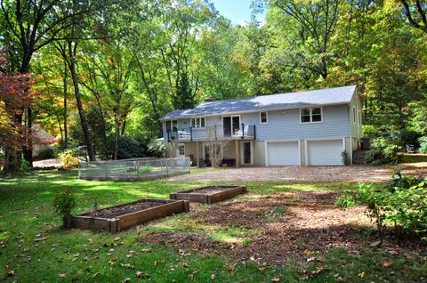 A home in Farmington