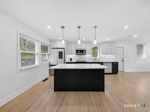 Photo of 20 Oakridge Road, Trumbull, CT 06611 (MLS # 24172333)