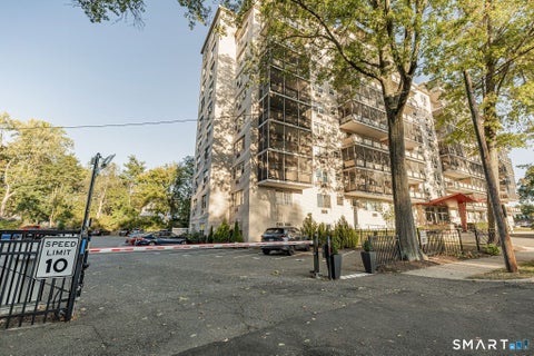 Tiny photo for 80 Cartright Street #8E, Bridgeport, CT 06604 (MLS # 24197046)