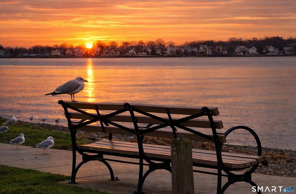 Photo of 24 Woodward Avenue #APT 46, New Haven, CT 06512 (MLS # 24149733)