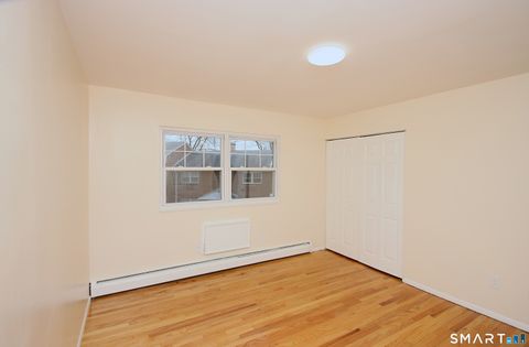 Tiny photo for 24 Woodward Avenue #APT 46, New Haven, CT 06512 (MLS # 24149733)