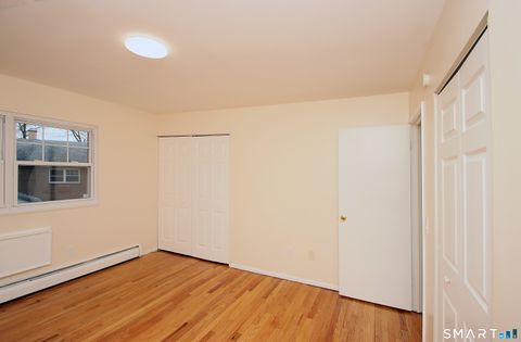 Tiny photo for 24 Woodward Avenue #APT 46, New Haven, CT 06512 (MLS # 24149733)