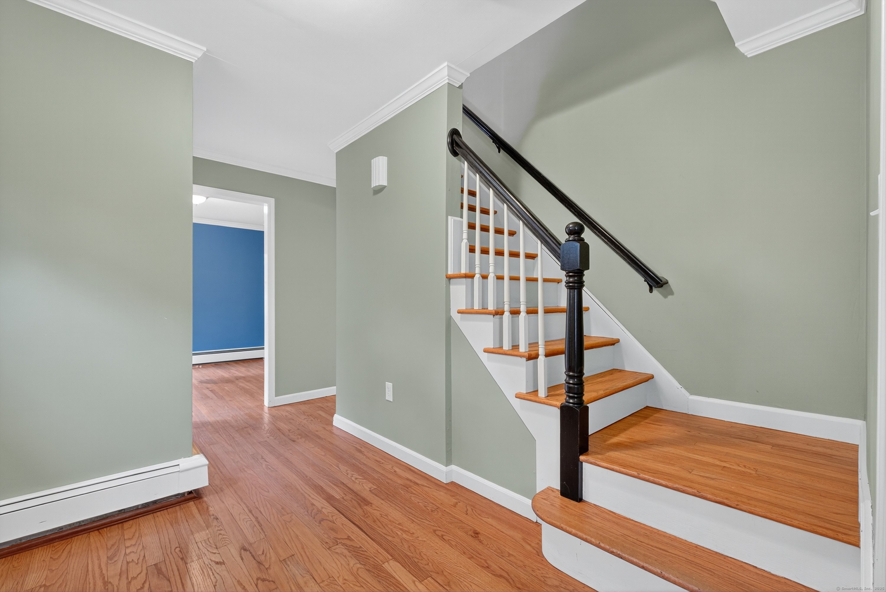27 West Woodland Drive