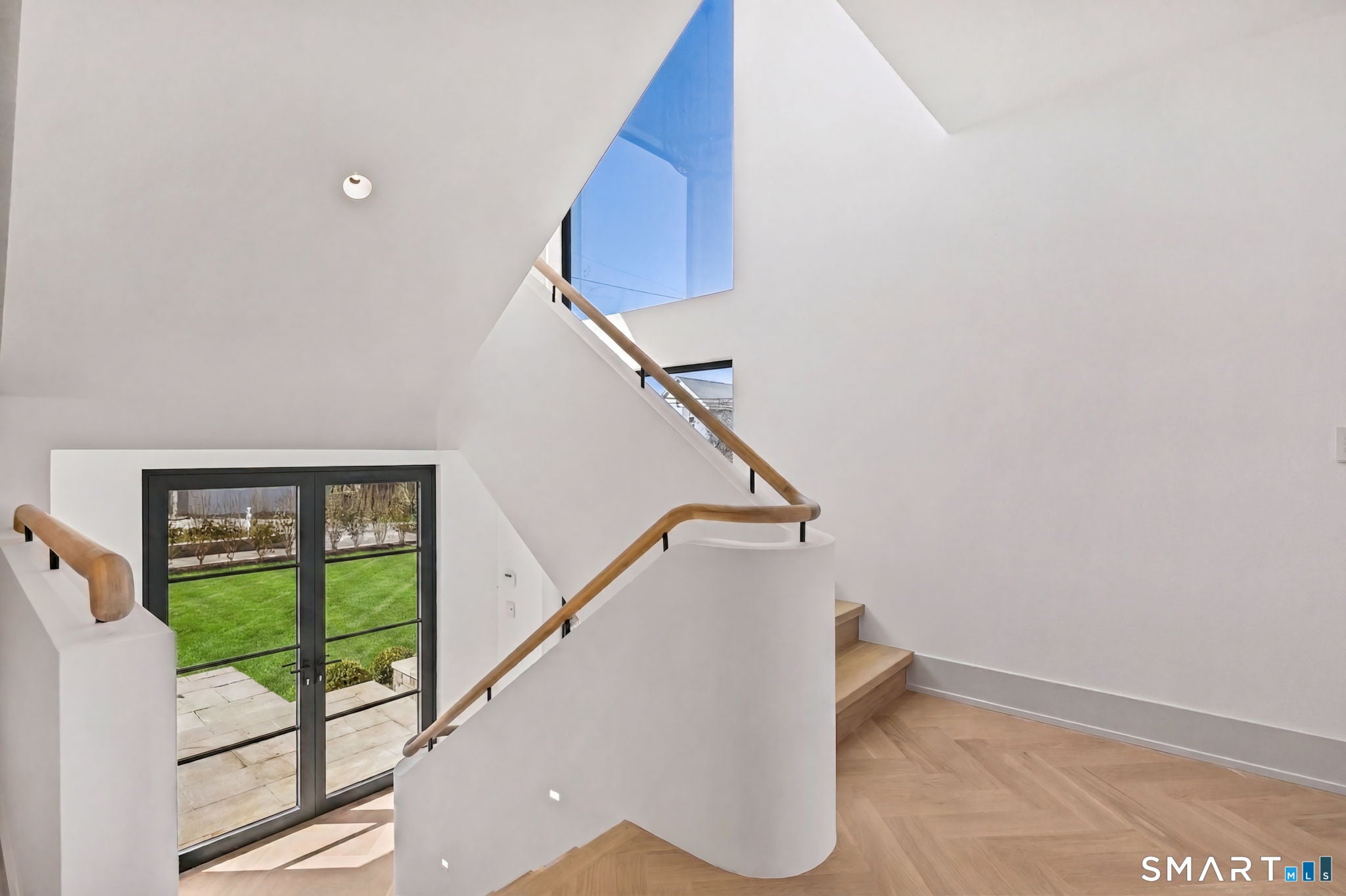14 Owenoke Park
