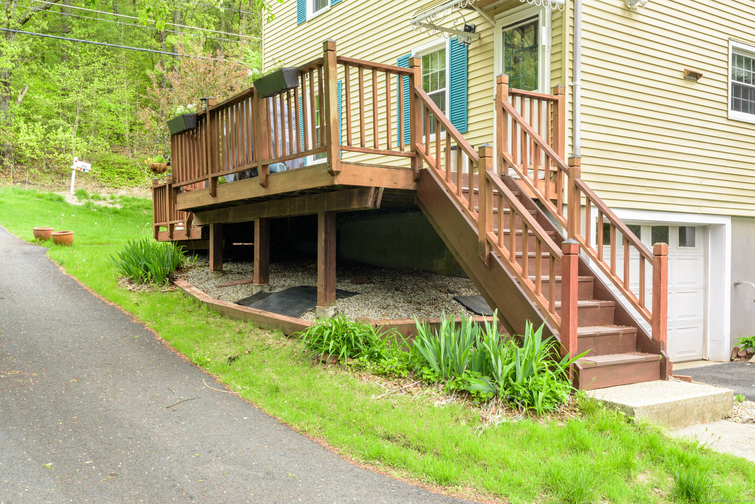 458 Somers Road