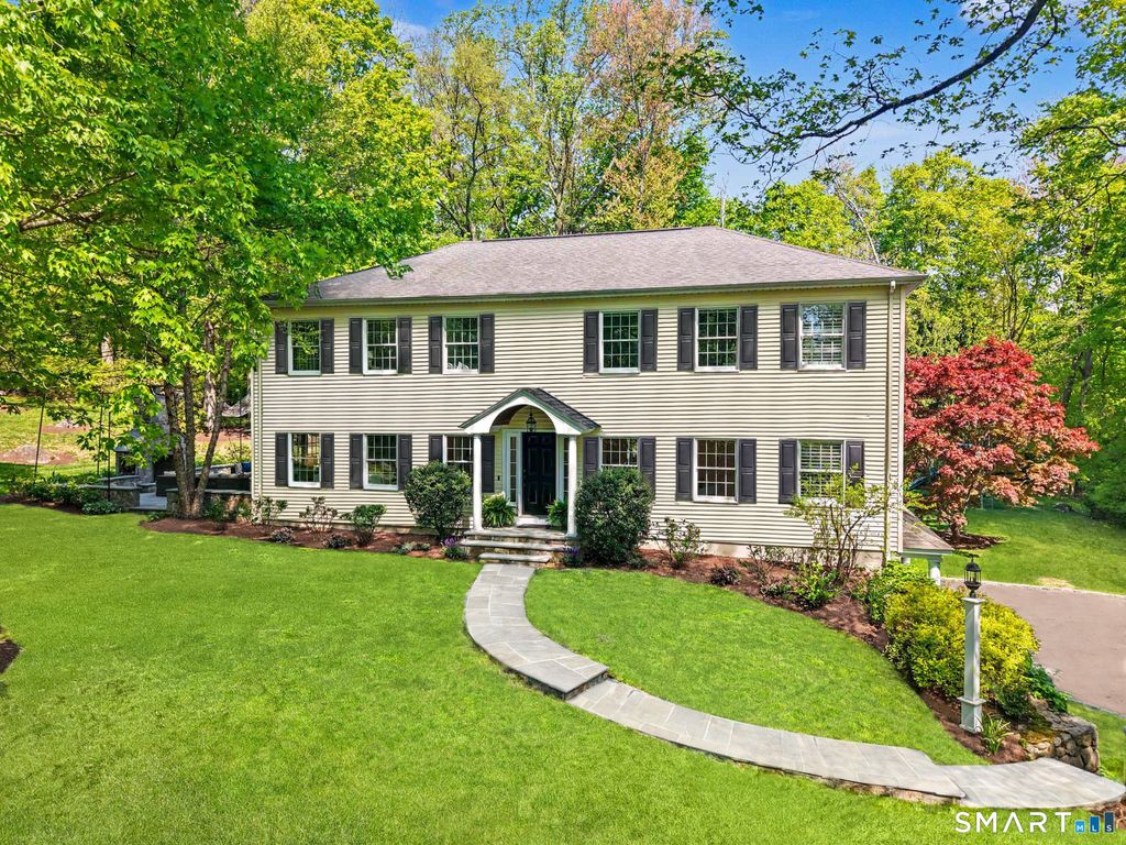 Photo of 463 White Oak Shade Road, New Canaan, CT 06840 (MLS # 24161019)