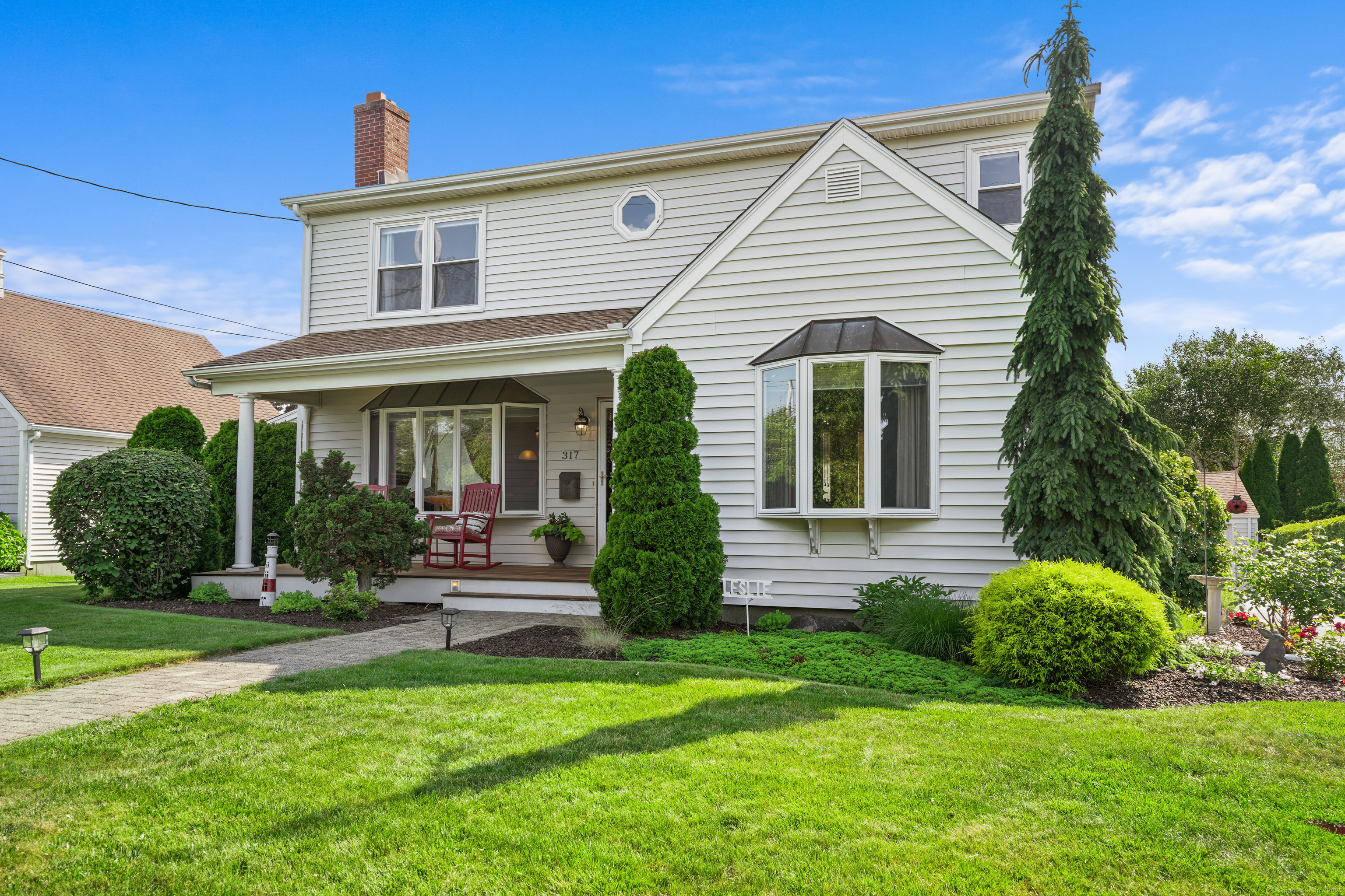 317 Victoria Lawn