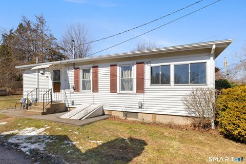 Homes For Sale - 11 Lookout Drive<br/> East Haddam, CT 06415