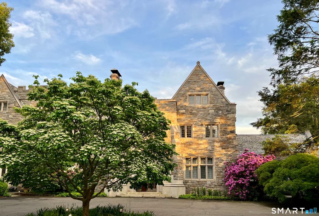 Photo of 705 Weed Street #7, New Canaan, CT 06840 (MLS # 24158437)