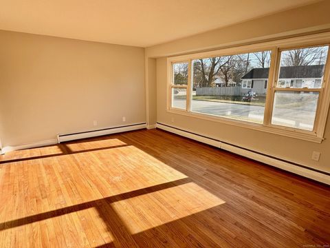 Tiny photo for 12 Burgess Place, Groton, CT 06340 (MLS # 24143517)