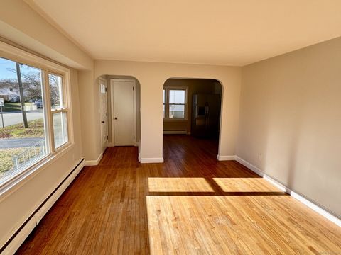 Tiny photo for 12 Burgess Place, Groton, CT 06340 (MLS # 24143517)