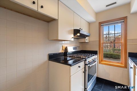 Tiny photo for 229 Wooster Street #2R, New Haven, CT 06511 (MLS # 24144707)