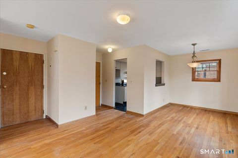 Tiny photo for 229 Wooster Street #2R, New Haven, CT 06511 (MLS # 24144707)