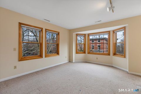 Tiny photo for 229 Wooster Street #2R, New Haven, CT 06511 (MLS # 24144707)