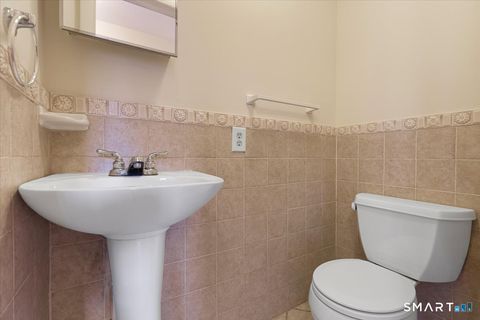 Tiny photo for 229 Wooster Street #2R, New Haven, CT 06511 (MLS # 24144707)