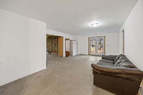 Tiny photo for 462 Castle Glenn, Cheshire, CT 06410 (MLS # 24142979)