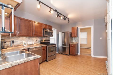 Tiny photo for 56 Saint Regis Avenue #52B, Norwich, CT 06360 (MLS # 24143444)