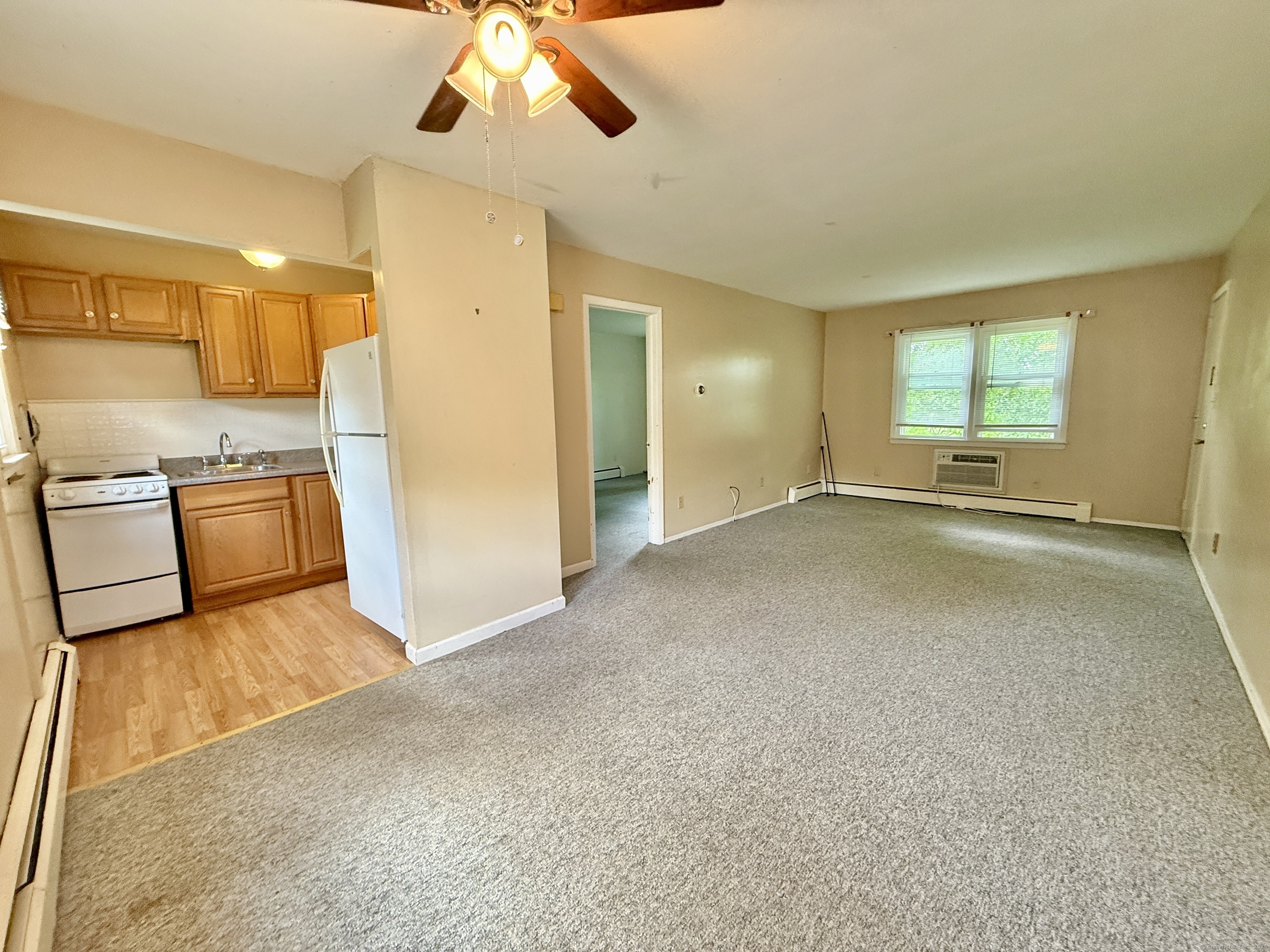 14 Arrowhead Way #APT C6, Woodbury, Connecticut image 7