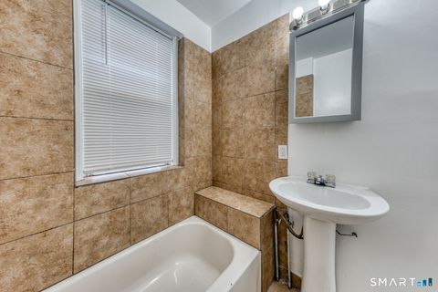 Tiny photo for 152 Oak Street #1N, New Britain, CT 06051 (MLS # 24160469)