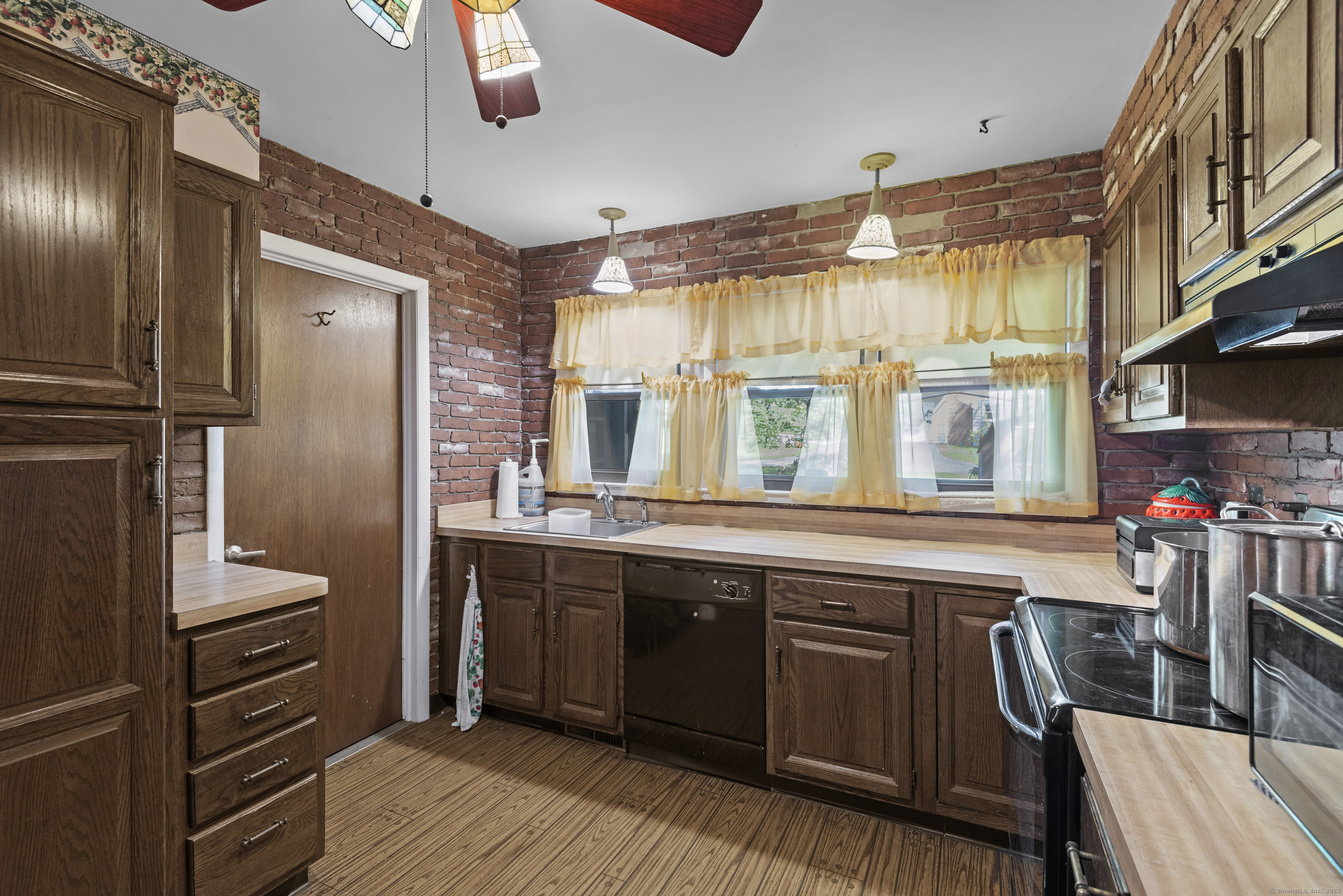 337 Woodbine Road