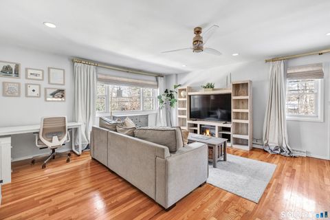 Tiny photo for 245 Unquowa Road #APT 6, Fairfield, CT 06824 (MLS # 24148815)