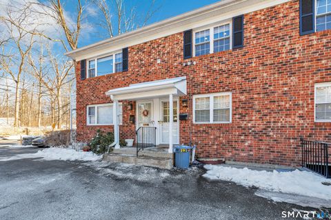 Tiny photo for 245 Unquowa Road #APT 6, Fairfield, CT 06824 (MLS # 24148815)