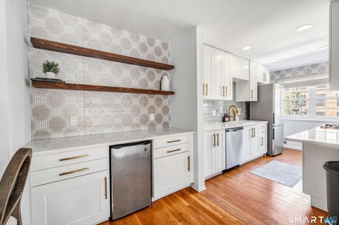 Tiny photo for 245 Unquowa Road #APT 6, Fairfield, CT 06824 (MLS # 24148815)