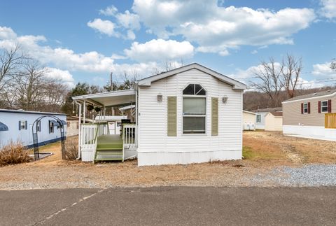 A home in Naugatuck