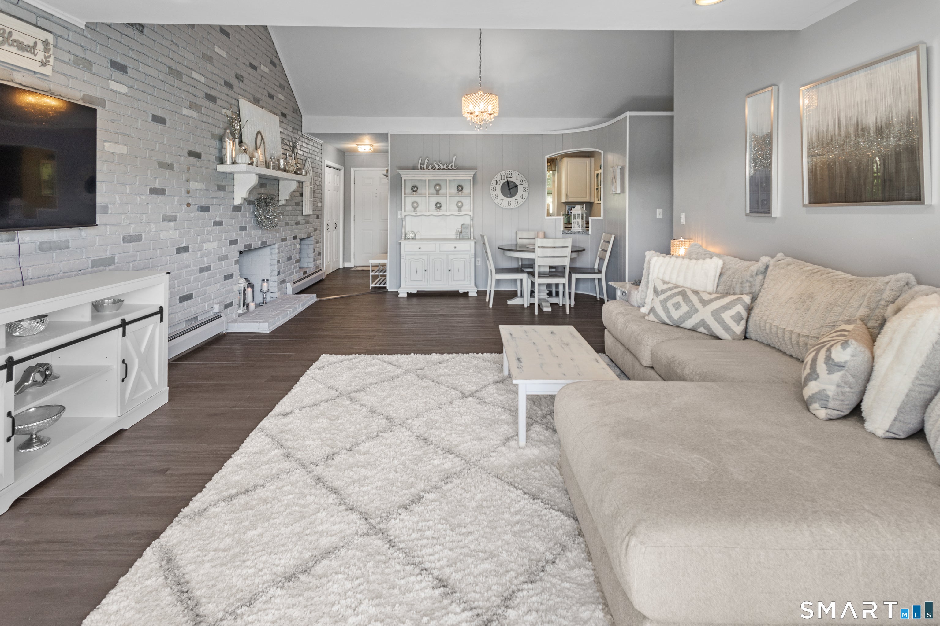 264 Lyman Road 1-4