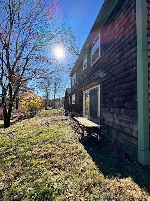 A home in North Canaan